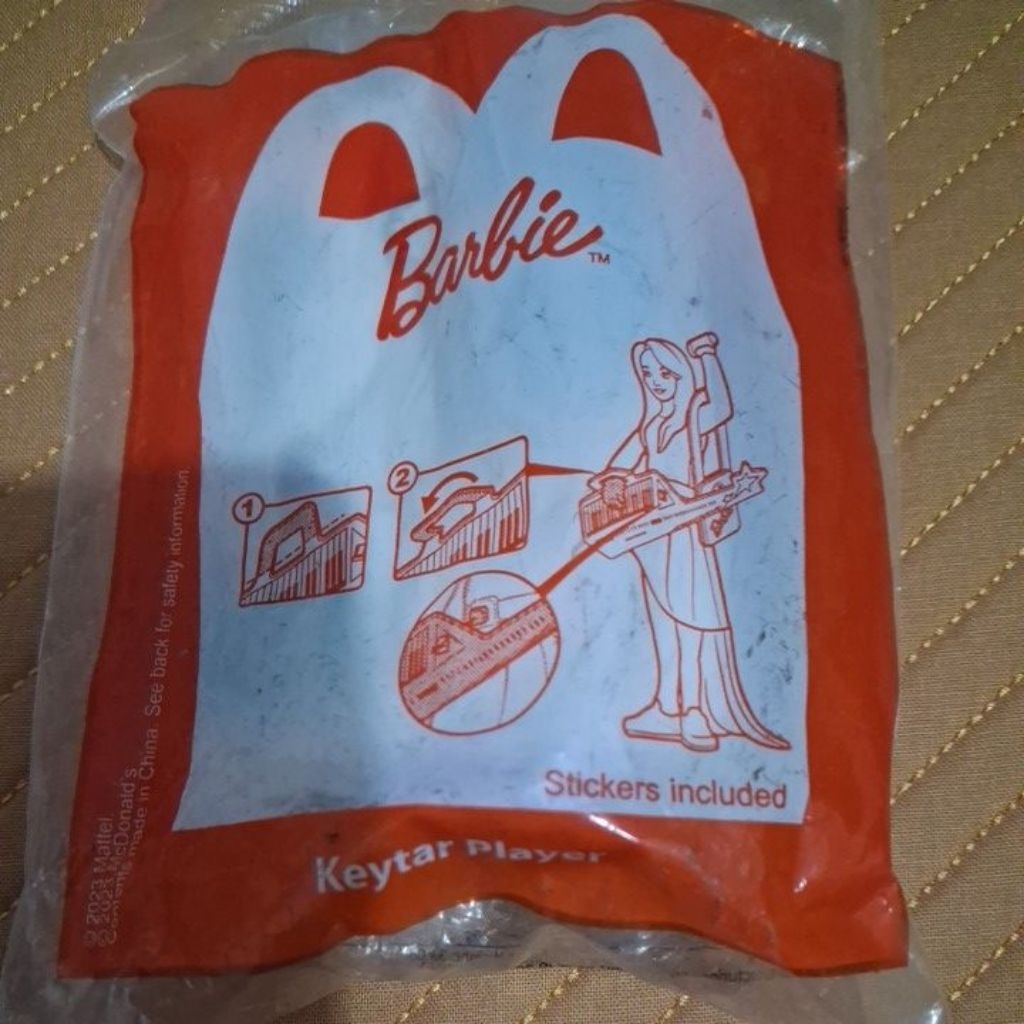 happy meal mcd barbie keytar player