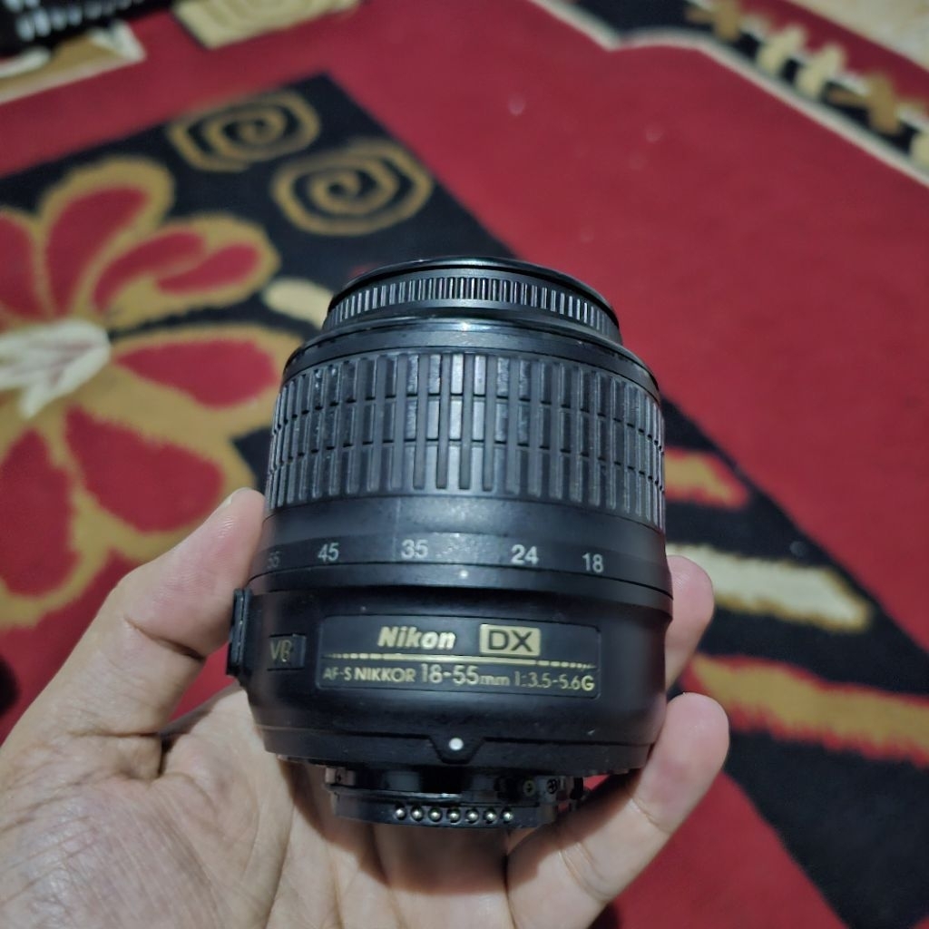 LENSA NIKON 18-55MM AF-S