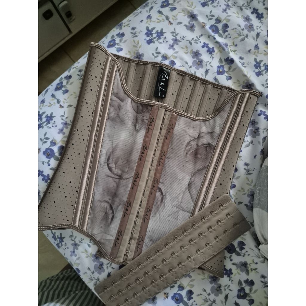 Korset bondlou *cikor