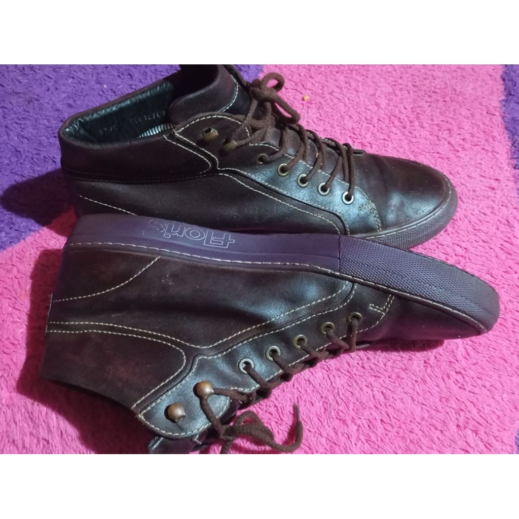 sepatu kulit second floris Van bommel size 43