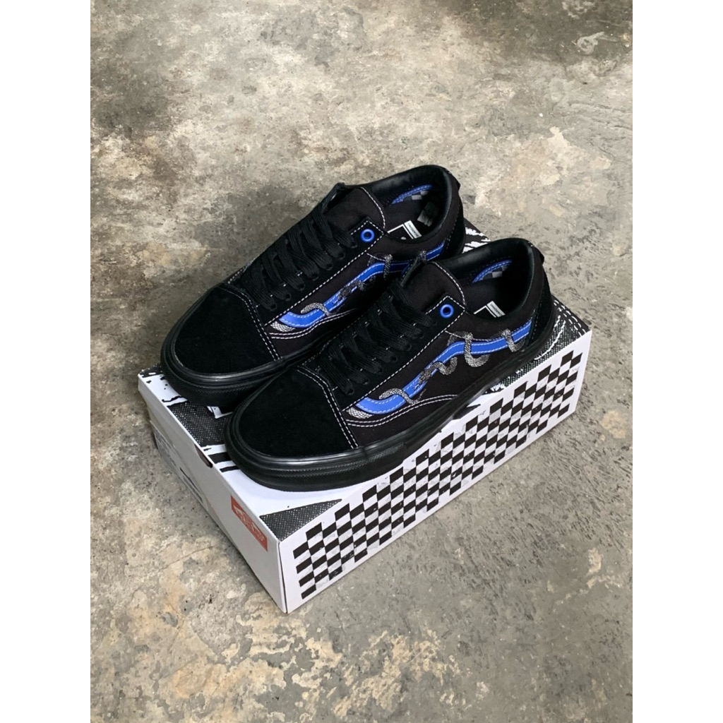 VANS OLD SKOOL SKATE X BREANA GEERING