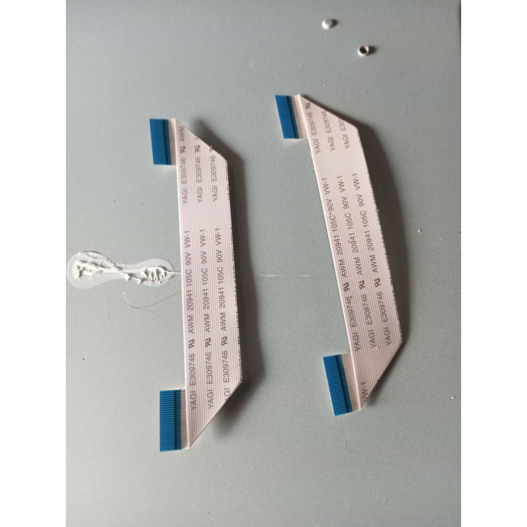 KABEL FLEXIBEL TCON TV CHANGHONG L40H2 BEKAS NORMAL