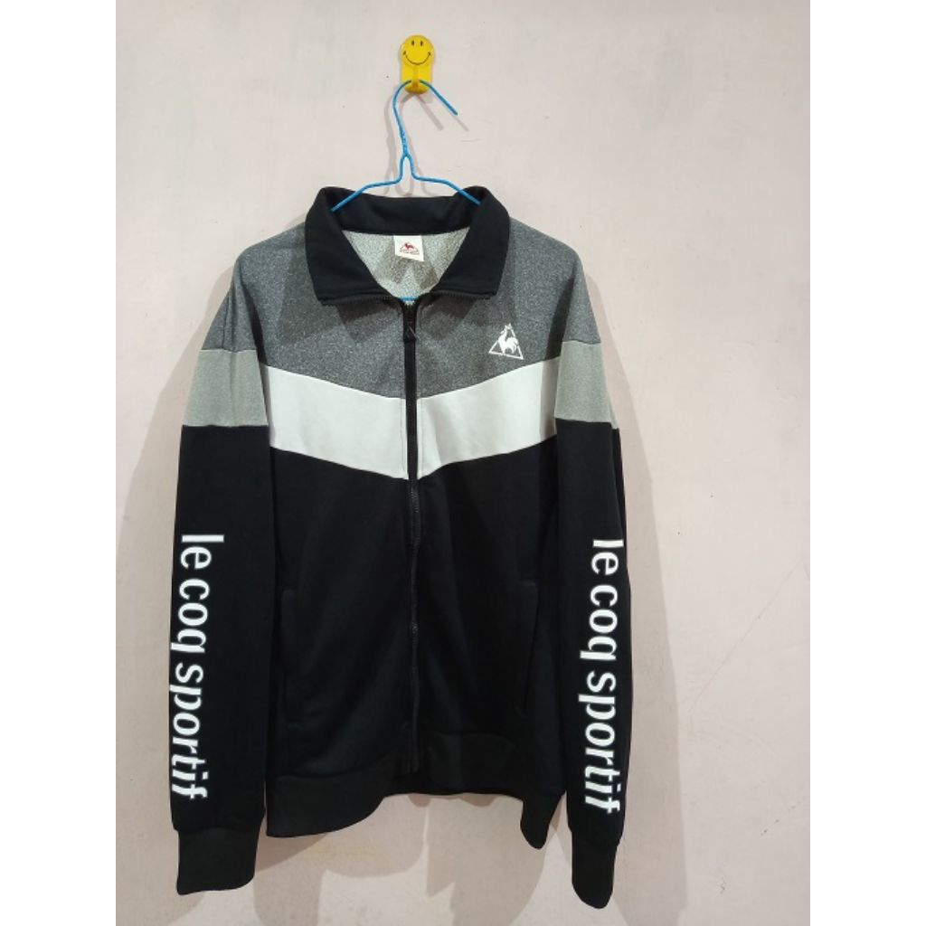 Tracktop Lecoq 4 Warna