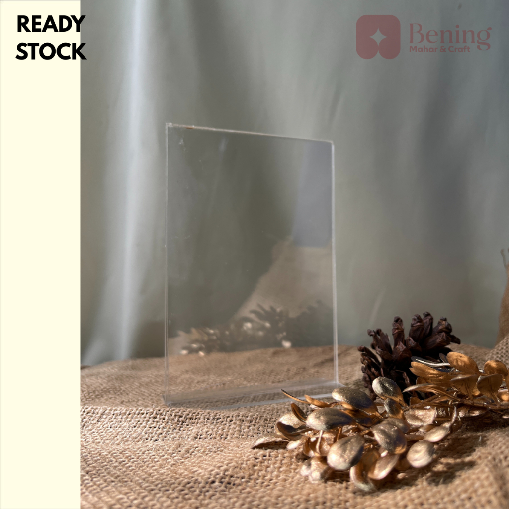 Akrilik F4 Brosur Acrylic Tent Card Brosur ukuran F4