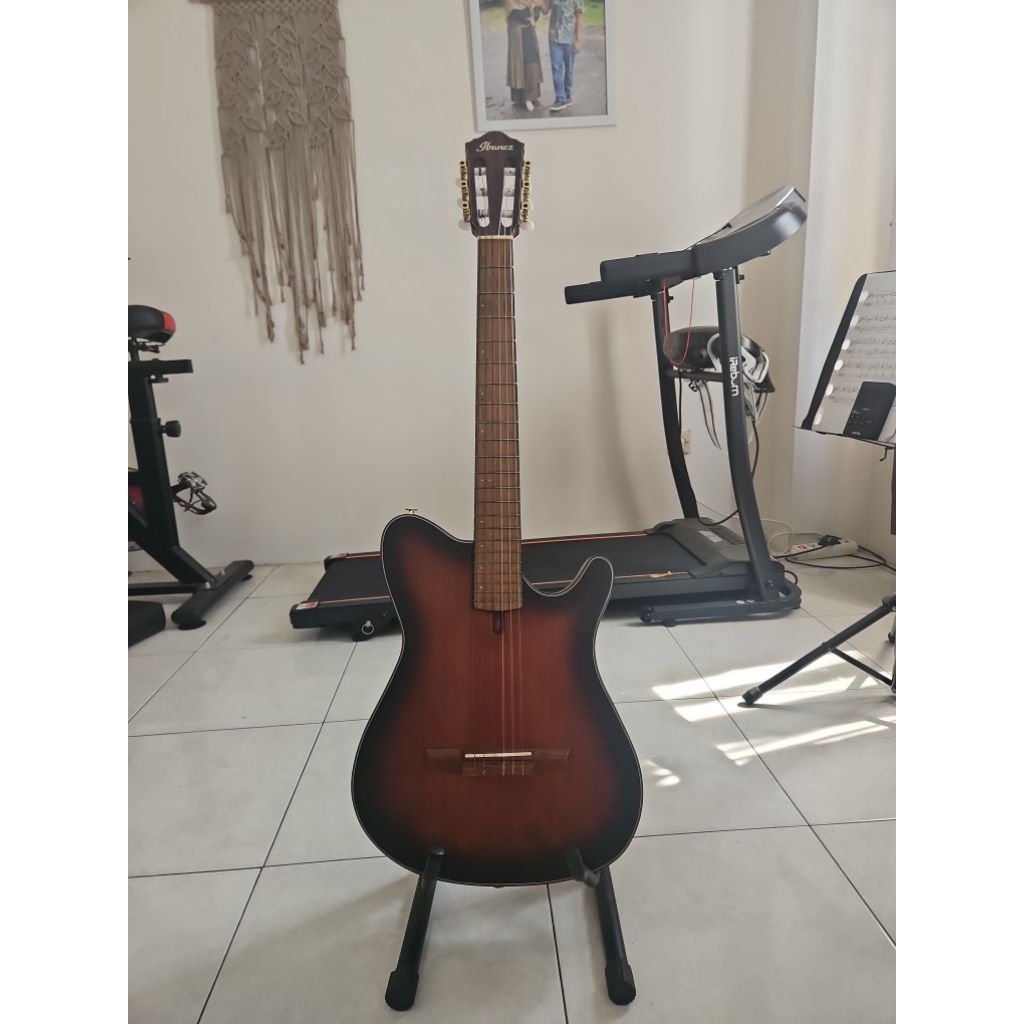 Ibanez FRH10N Gitar Nylon