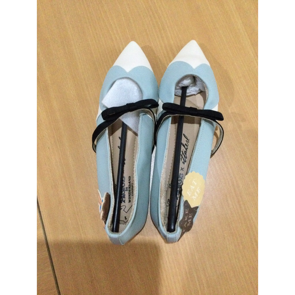 Sepatu ittaherl alice in the wonderland size 40