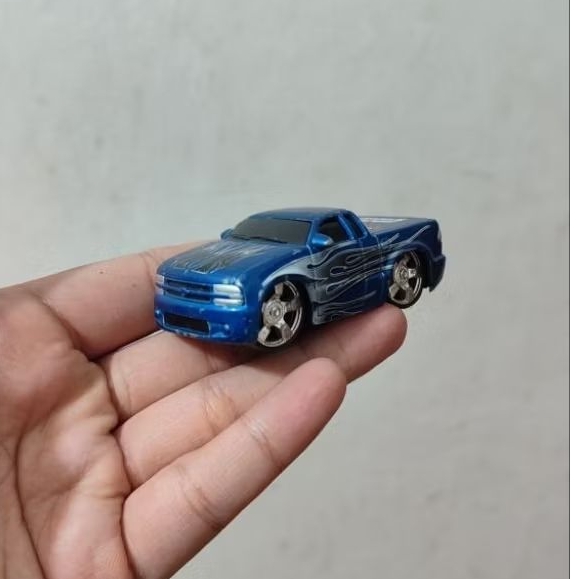 Hotwheels Hot Tunerz Chevy S10