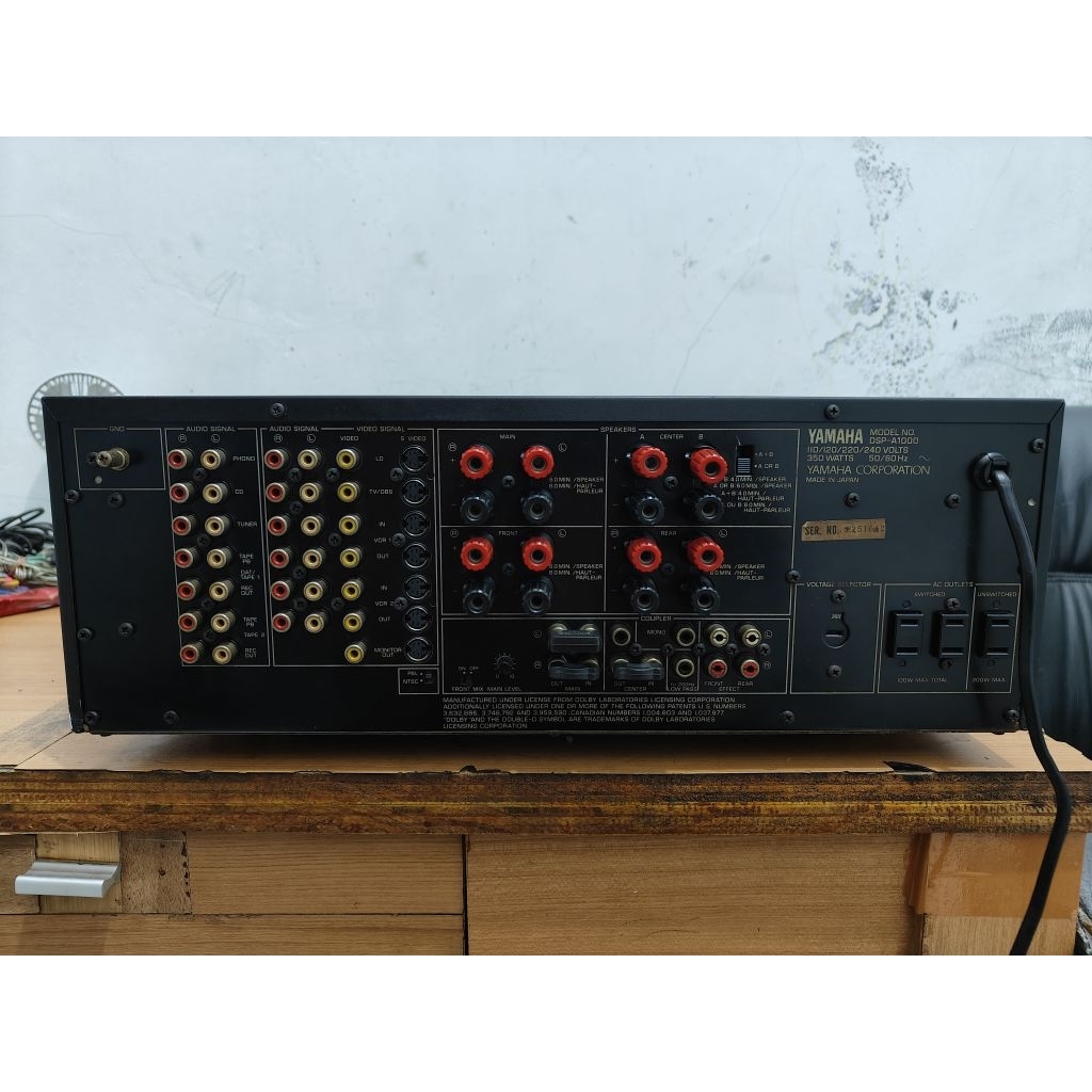 amplifier Yamaha dsp A1000