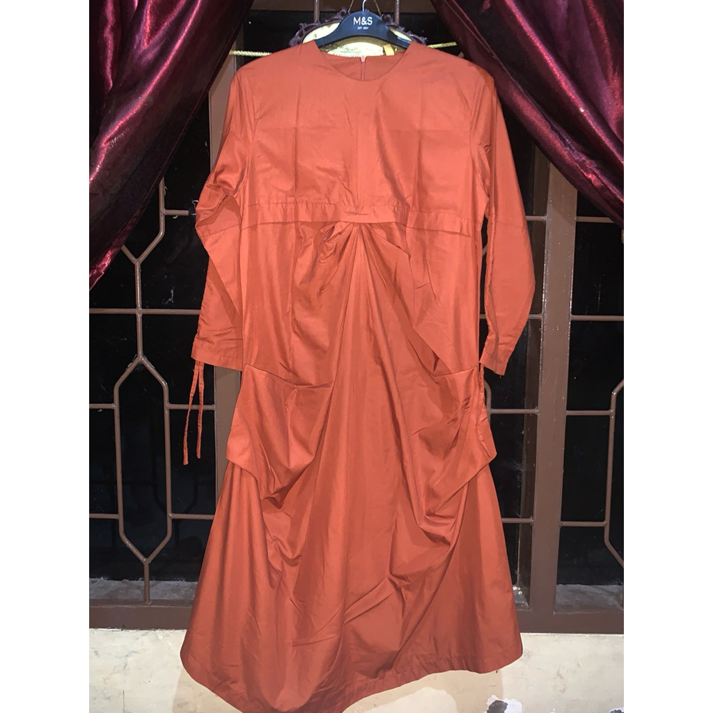 preloved gamis merah bata size S
