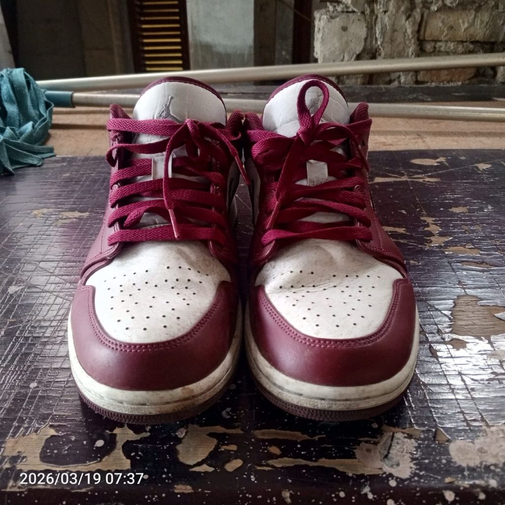SEPATU SECOND AIR JORDAN ASLI
