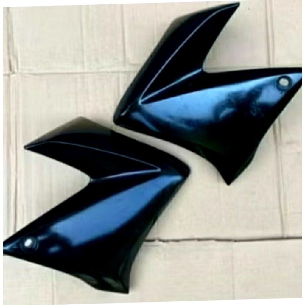 Coper bodi sayap tangki yamaha vixion old (2007-2012) hitam SEt KANAN kiri original second,Cover say