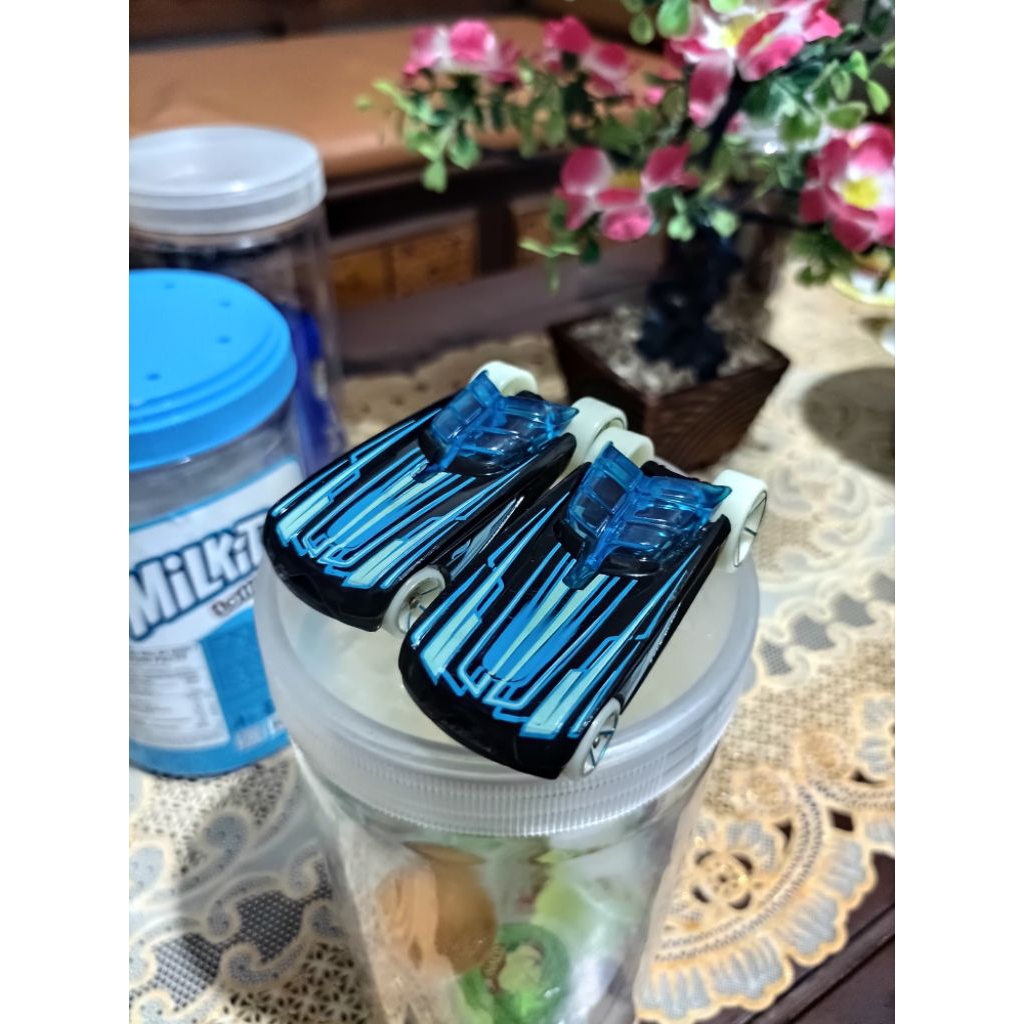 Hotwheels Loose Pharadox Hitam Jago Balap