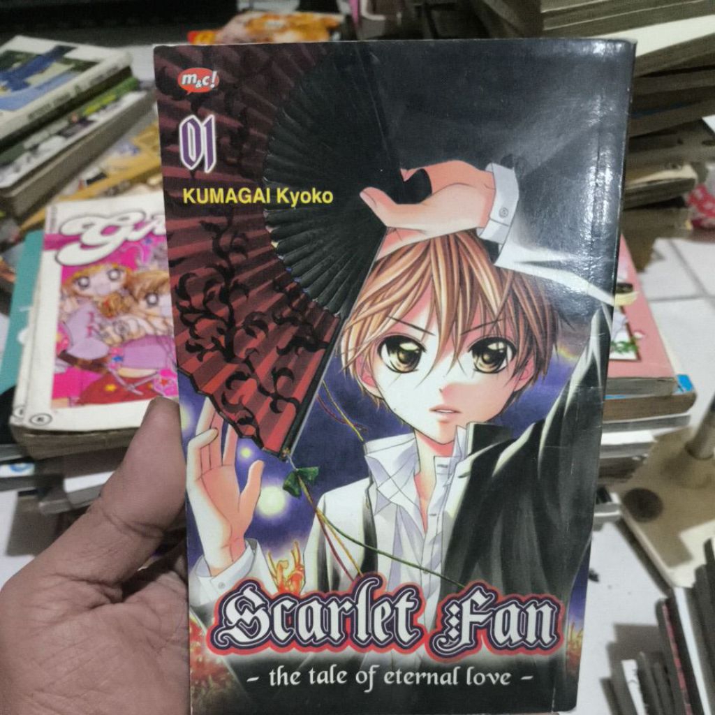 buku komik scarlet fan volume 1