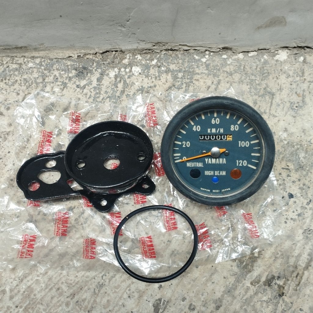 Original NOS Speedometer Yamaha DT100B Lengkap Kontak DTA DTB DTC Beserta Kunci Saklar Braket Duduka