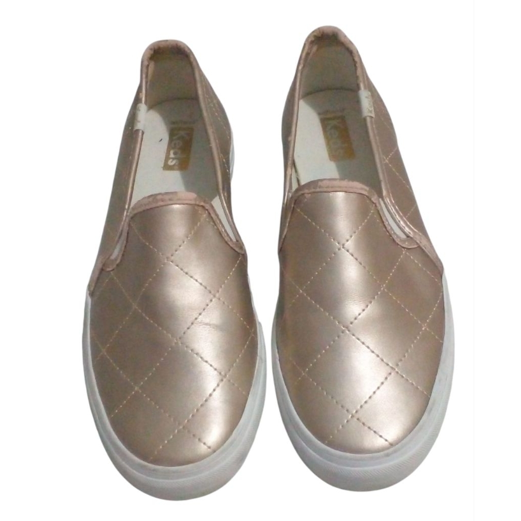 SLIP ON KEDS