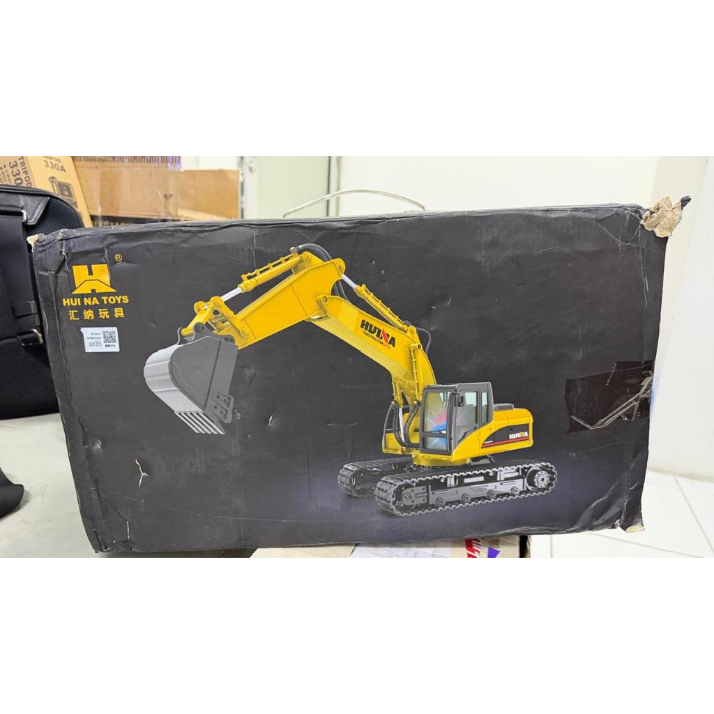 Mainan Excavator RC Hui Na Toys 1550 1:14 Remote Control Full Function EX DISPLAY