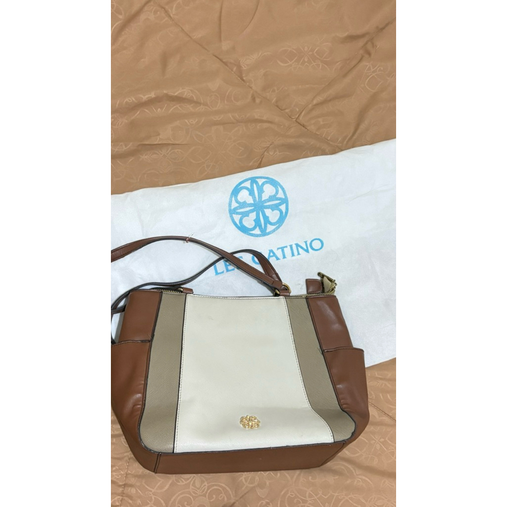 Preloved Totebag Kulit Les Catin*