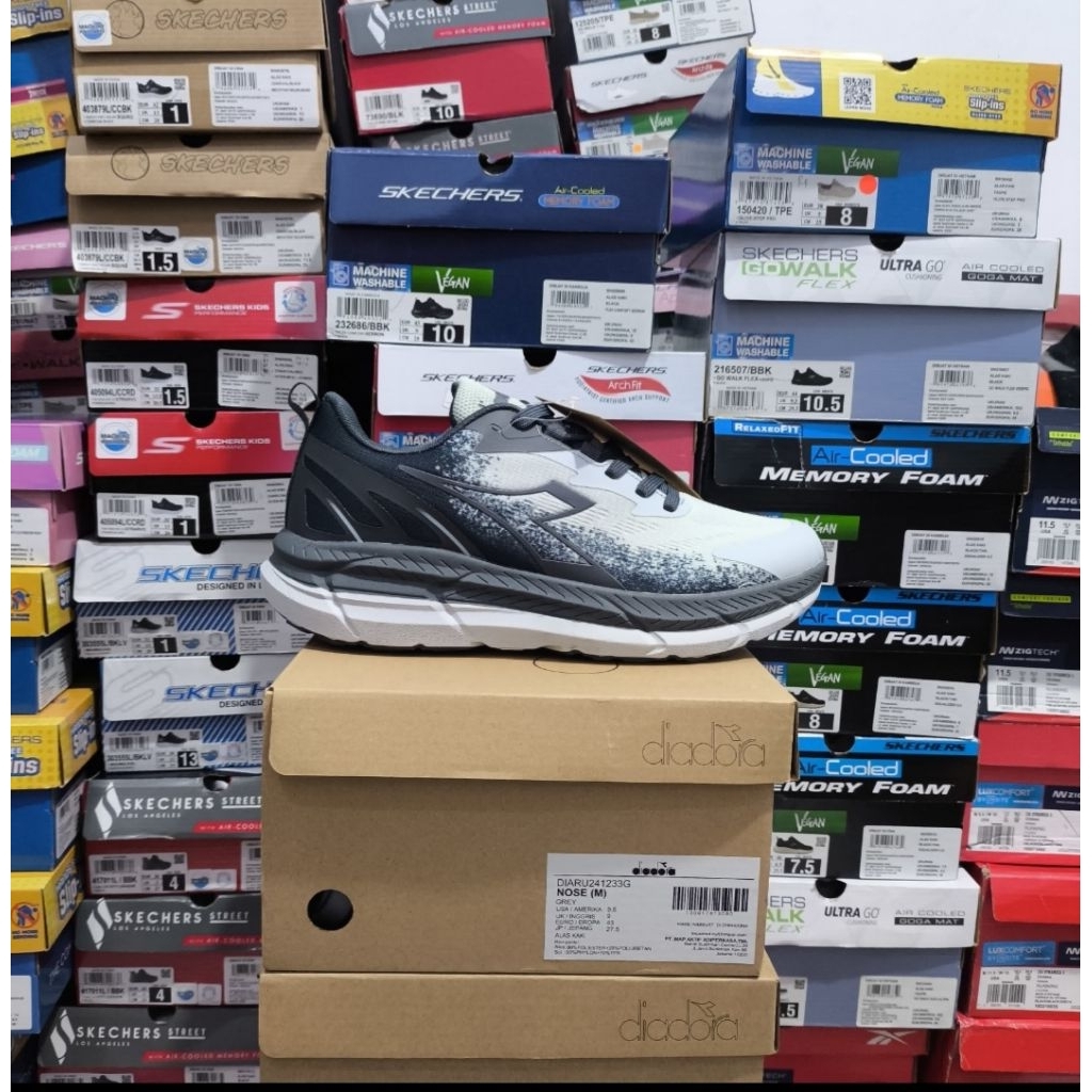 SEPATU PRIA LARI DIADORA NOSE GREY-sangat ringan dan nyaman