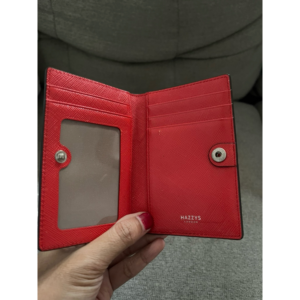 Dompet Kartu Hazzys