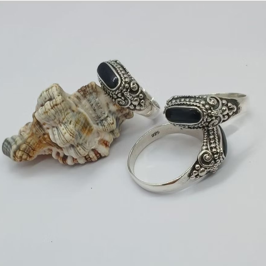 cincin perak asli ukiran bali permata hitam