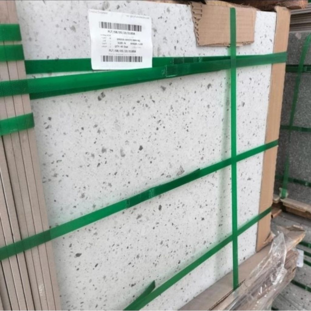 Arna anuva white 60x60 terrazo white
