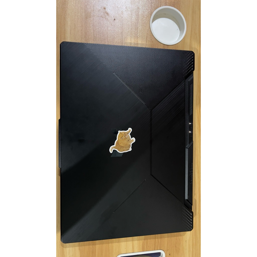Laptop Asus TUF Gaming F15 RTX 3050 prelove pribadi like new no minus