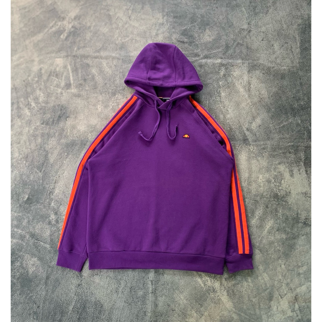 Hodie ellese