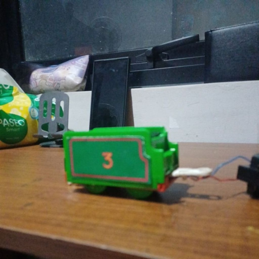 thomas tomy Henry tender Only