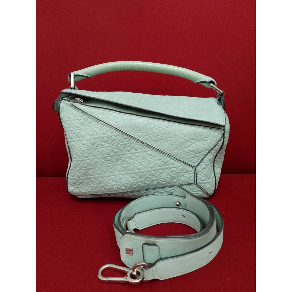 Loewe Puzzle