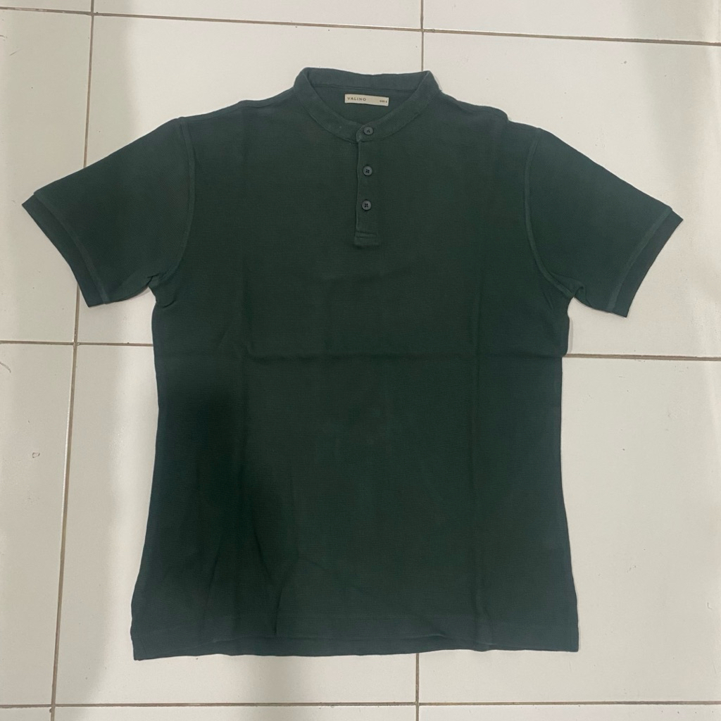 Kaos Valino kerah koko pria warna ijo botol preloved