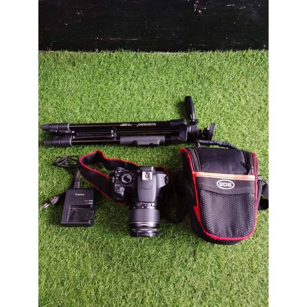 kamera Canon 1200D
