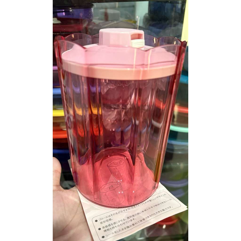 Advance Counterpart Tupperware