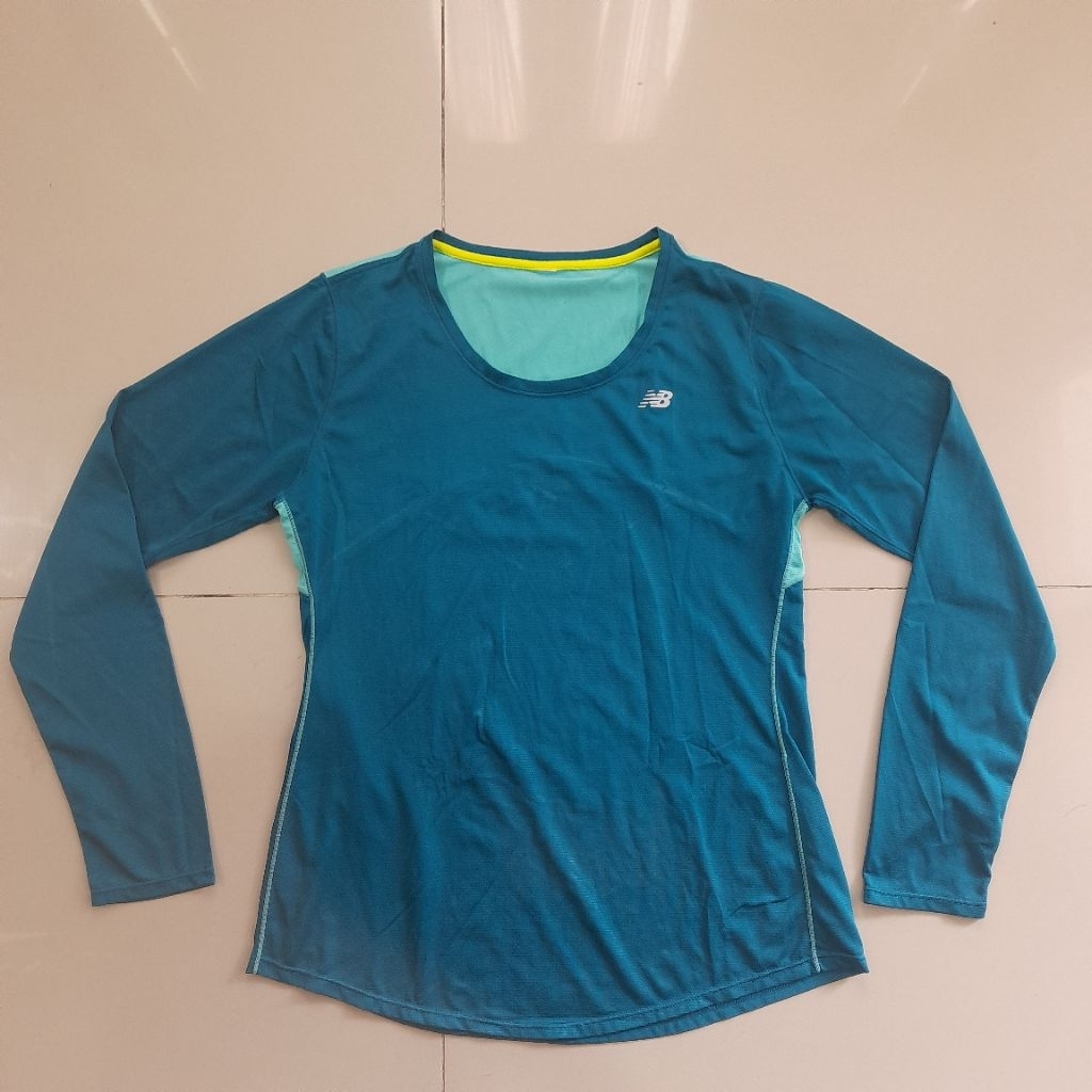 Baju Kaos Atasan NB Original / T-shirt Fashion NB Original