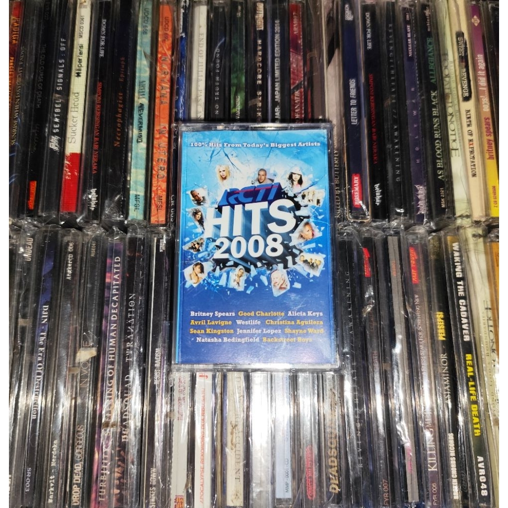 Kingston, Backstreet Boys, Chris Brown, Christina Aguilera, Alicia Keys, Good Charlotte, The Click F