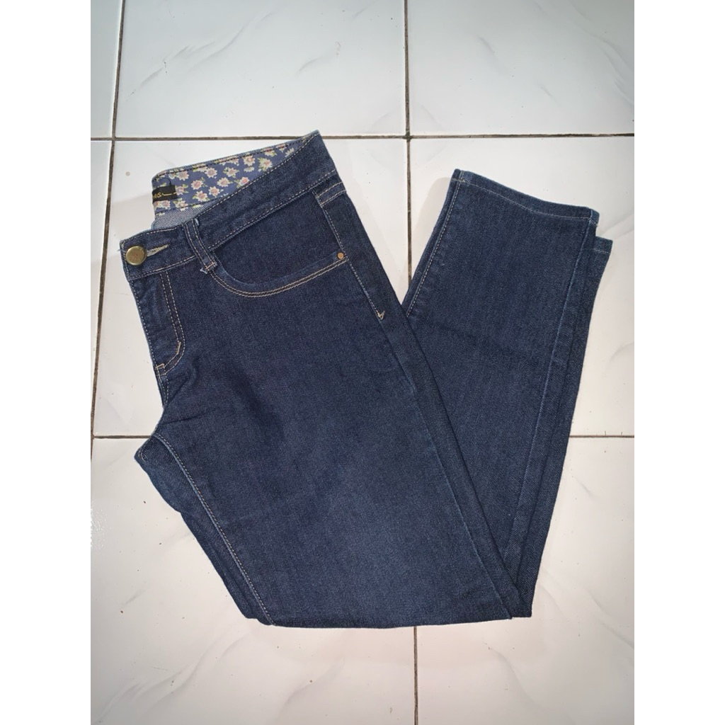 Jeans wanita 5pm
