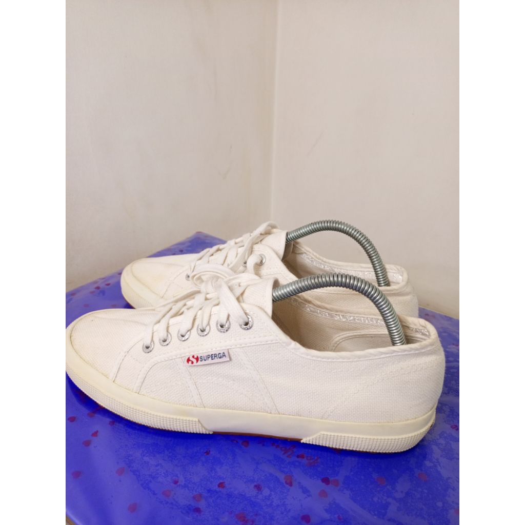 sepatu second SUPERGA size 42,5