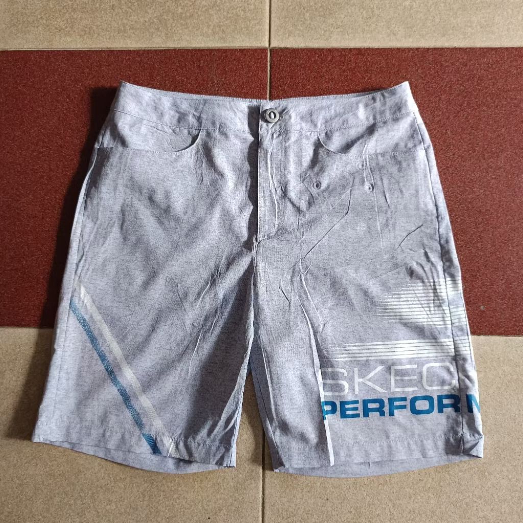 celana pendek /olahraga skechers