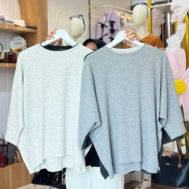 Stefani Batwing