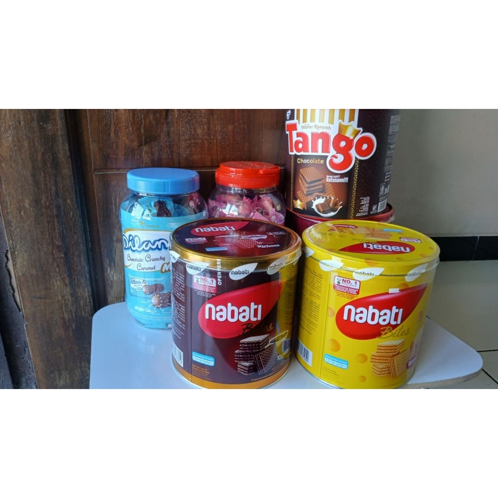 Wafle, tango Kaleng murah