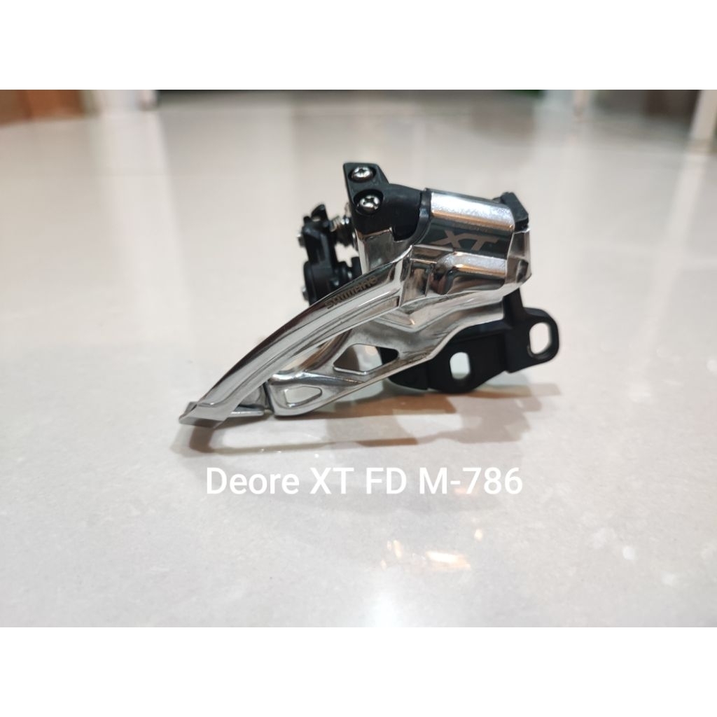 FD sepeda Shimano FD-786 type DEORE XT  ,Kondisi mulus fungsi normal sesuai foto