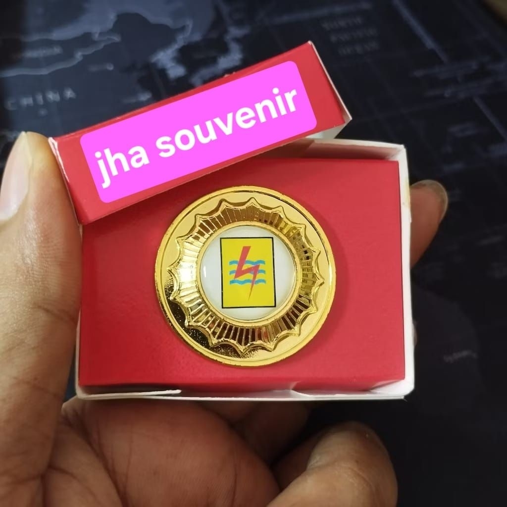 PIN PLN - LENCANA PLN