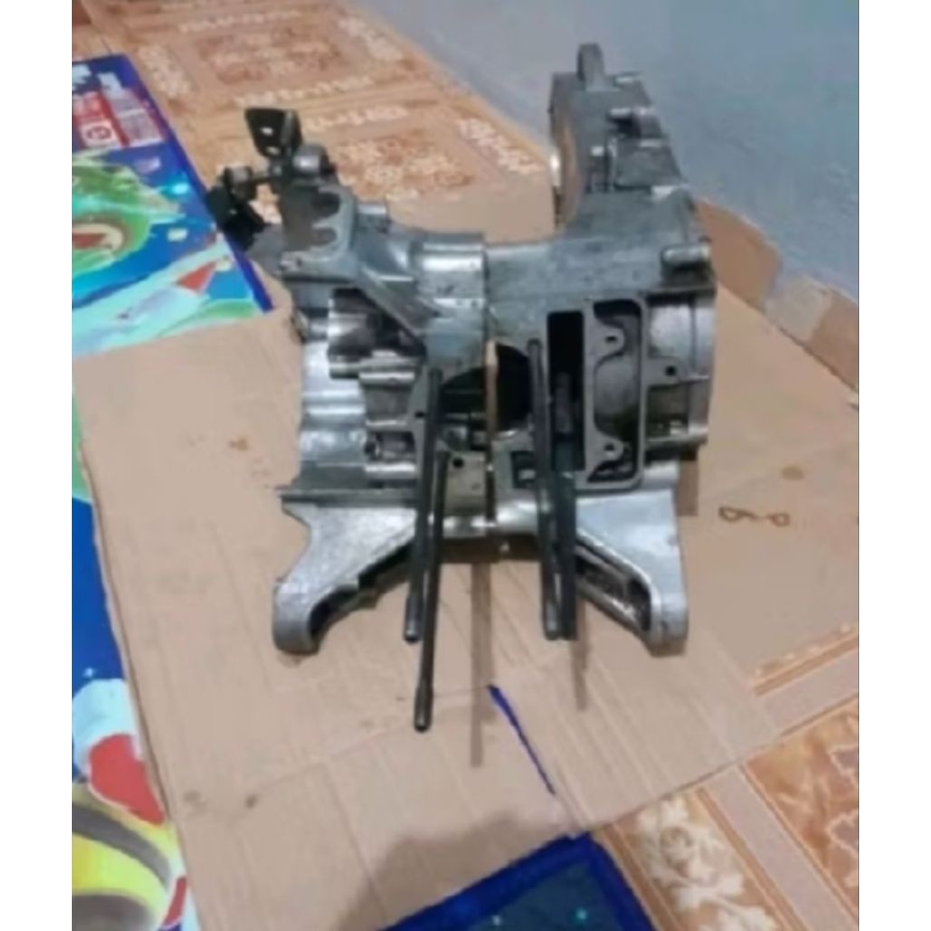 KRENGKES KANAN KIRI HONDA BEAT KARBU/SCOOPY KARBU/ORIGINAL COPOTAN