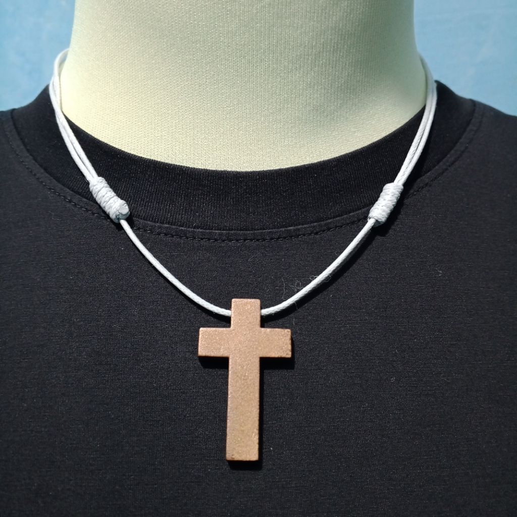 kalung salib kayu kalung tali pria dan wanita