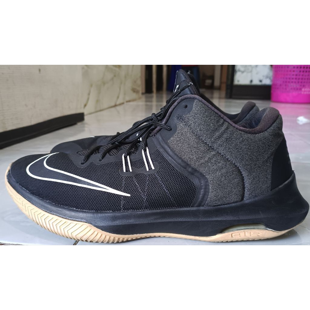 Sepatu Nniikkkee size 46