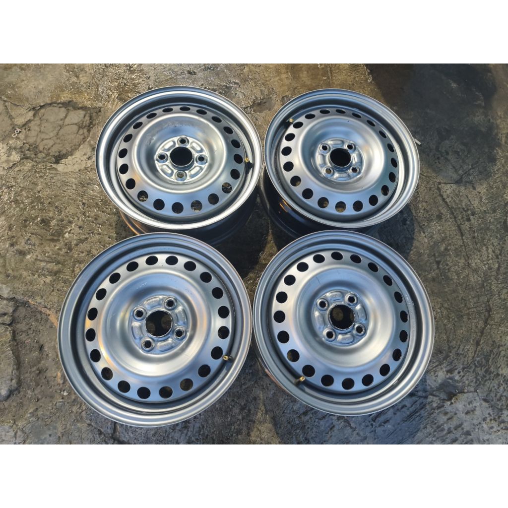 VELG KALENG R15 4x100 HONDA MOBILIO BEKAS