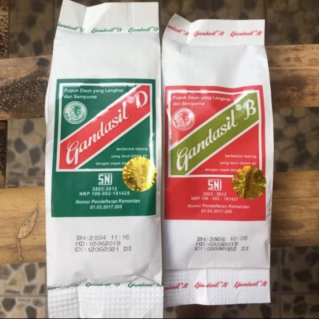 PUPUK GANDASIL B dan GANDASIL D UKURAN 500GRAM