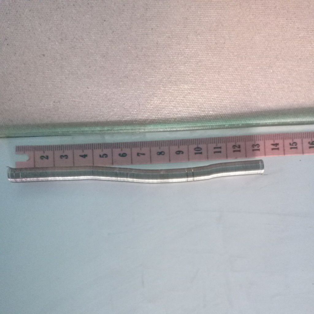 elemen pemanas kompor listrik 300w diameter 7mm.