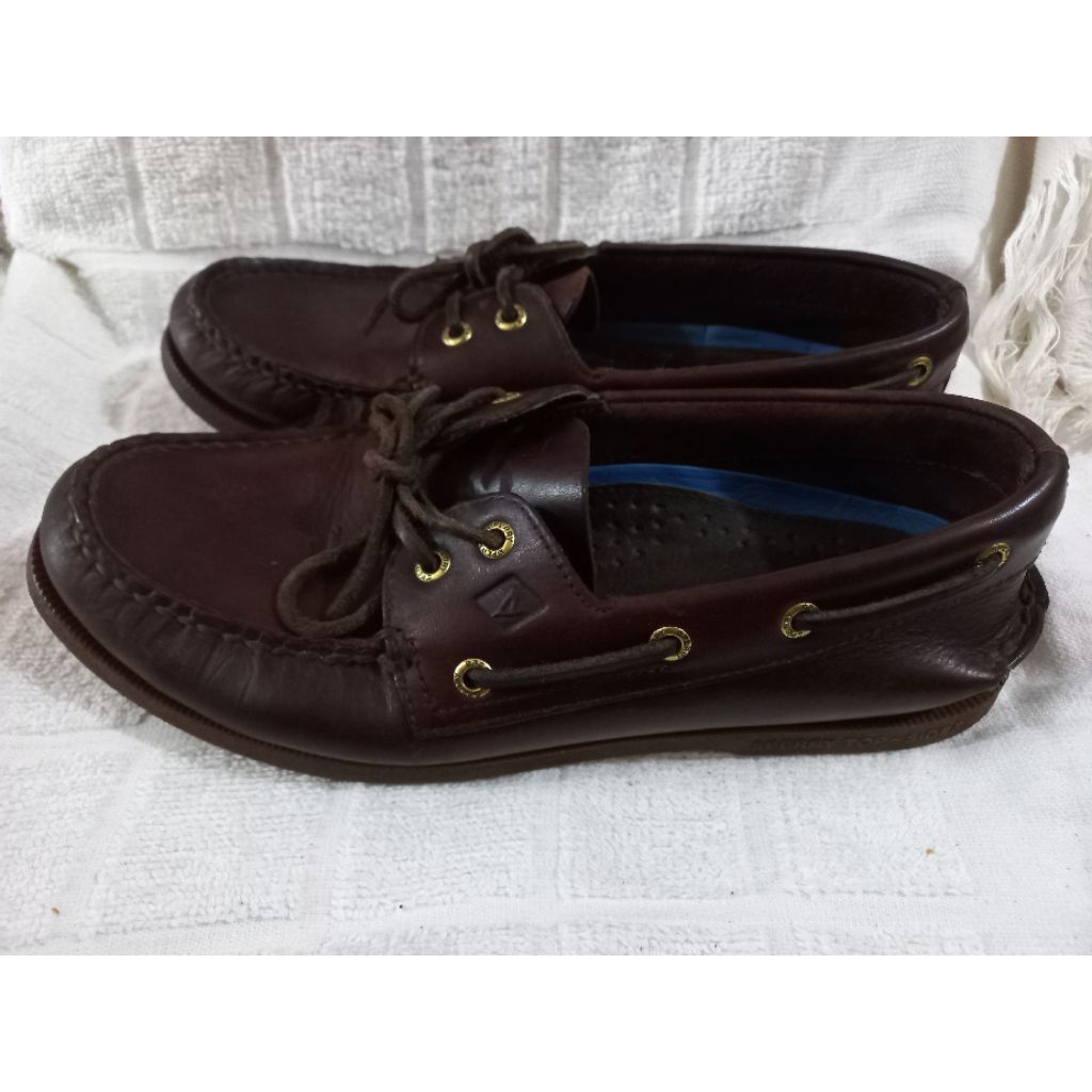 sepatu boatshoe sperry top-sider leather upper