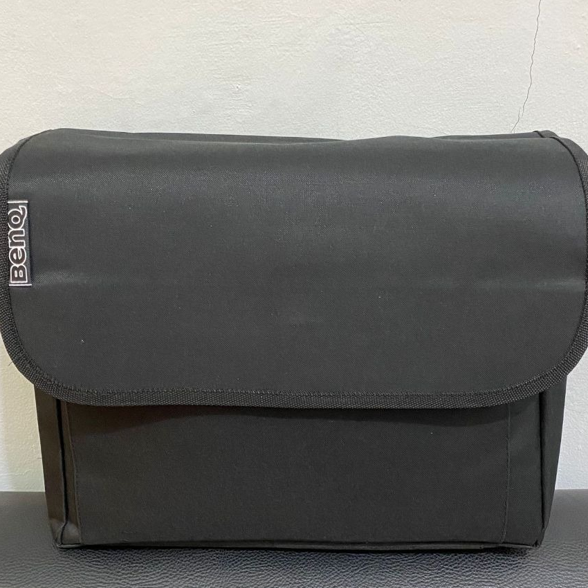 Tas Proyektor