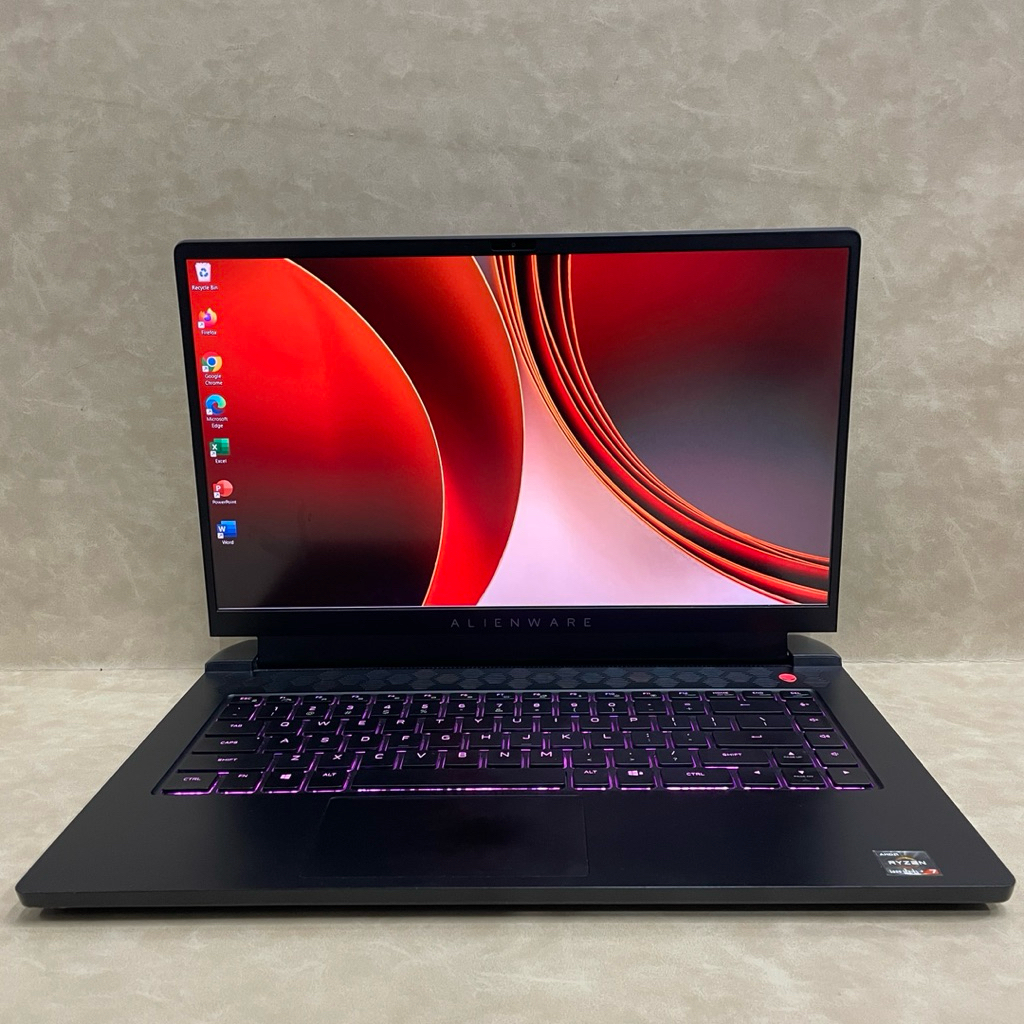 Laptop Gaming Alienware M15 Ryzen R5 AMD Ryzen 7 5800H RAM 16 GB SSD 1TB/Nvidia RTX 3070 15”FHD IPS